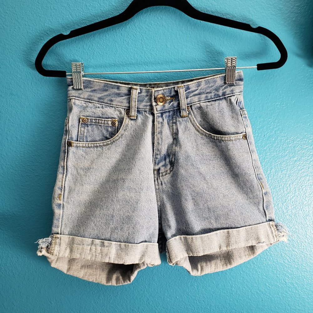 Boohoo Denim High Waisted Shorts Size US 2
